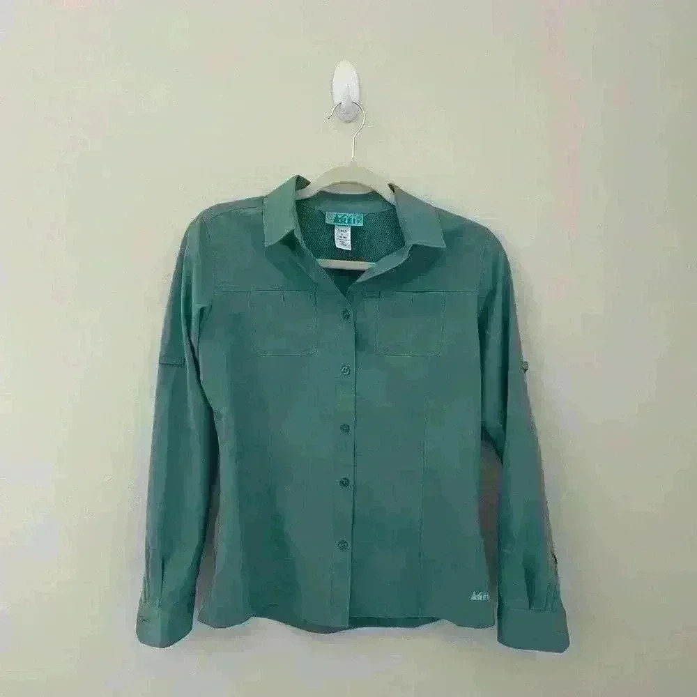 Girls 14-16 REI Hiking shirt